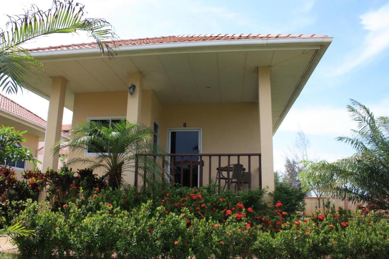Ao Thai Resort Sathing Phra Dış mekan fotoğraf