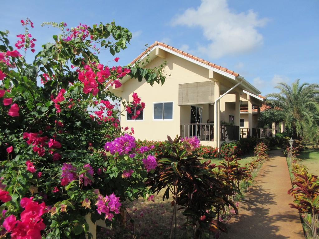 Ao Thai Resort Sathing Phra Dış mekan fotoğraf